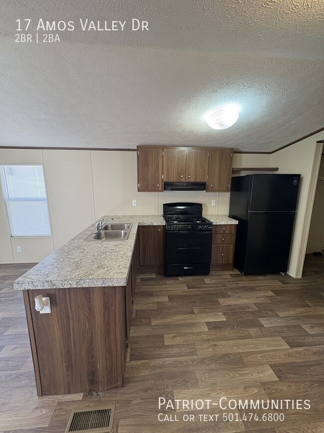 Photo - 17 Amos Valley Dr