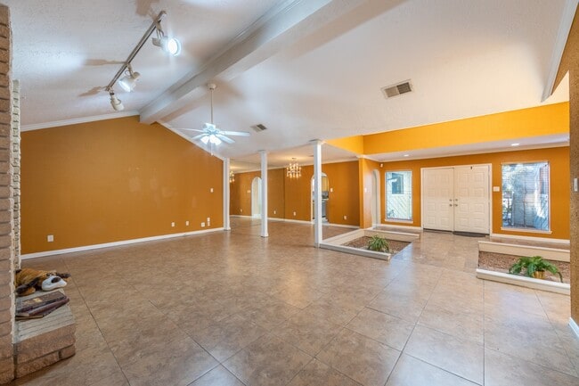 Photo - 6030 Gallant Forest Dr