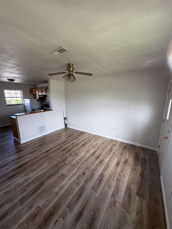 Photo - 500 S Washington St