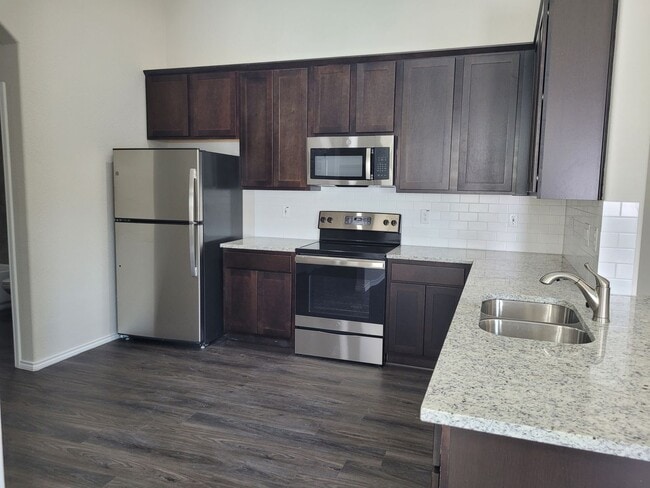 Photo - Move-In Ready Luxury Duplex in Converse! Easy Access to Ft. SAM & Randolph AFB