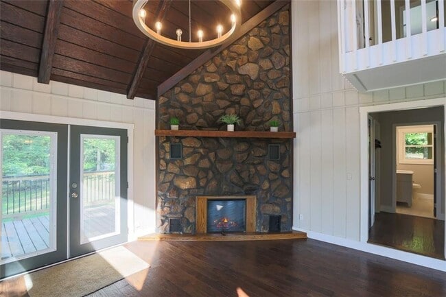 548 McCurdy Rd