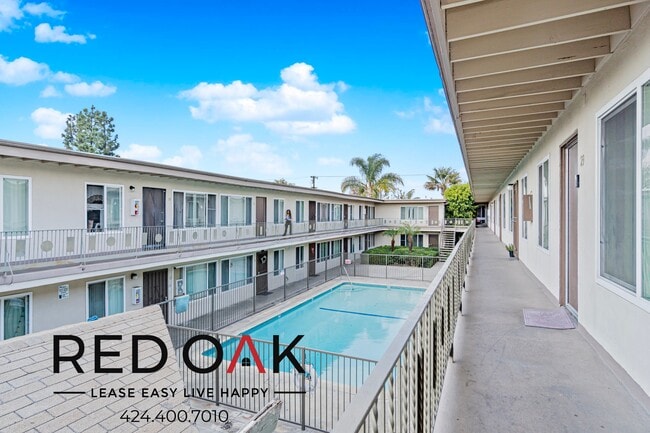 Photo - 9210 Somerset Blvd Unit 44