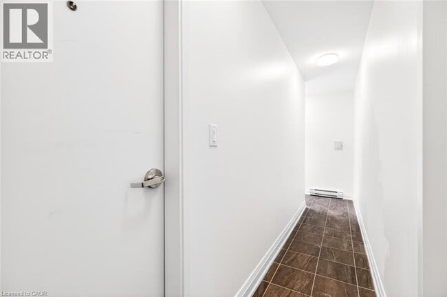 Photo - 253 St Clair Blvd