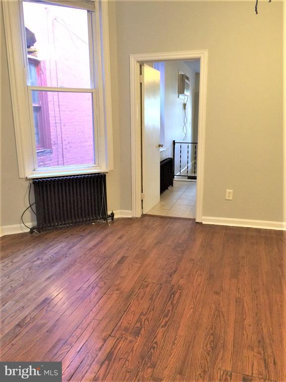 Photo - 630 S 51st St Unit 1