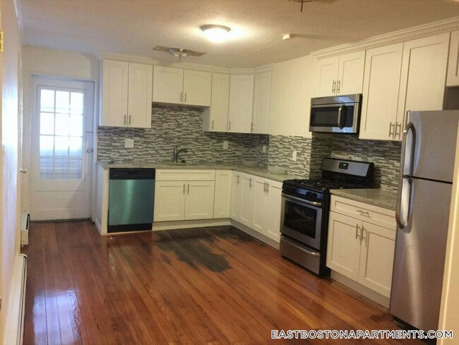 Photo - 72 Frankfort St Unidad 2R