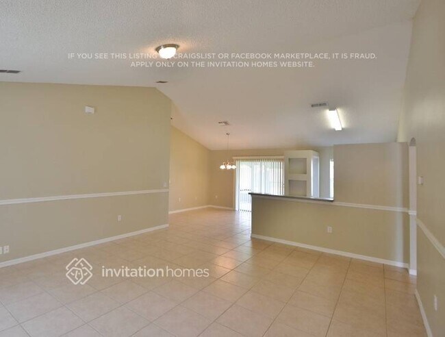 Photo - 2560 Millwood Ave