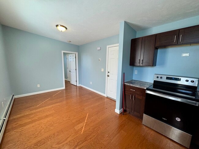 Photo - 27 Florence St Unit 2R