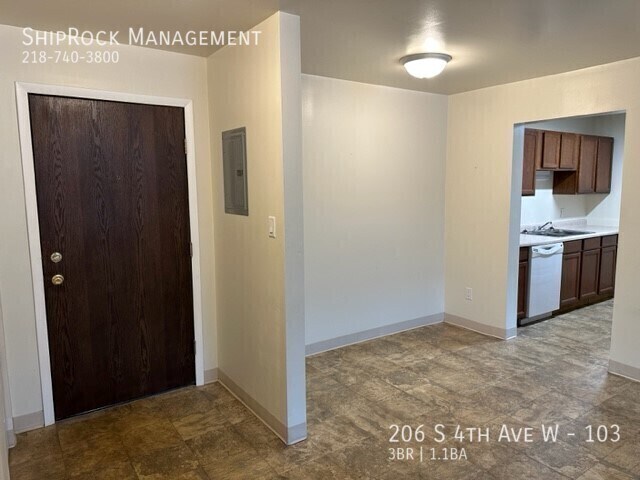 Photo - Marlin Manor 103 Unidad 103