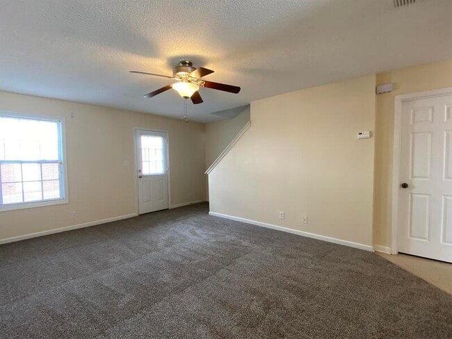 Photo - 299 Raleigh Dr