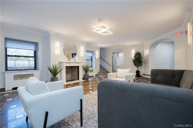 Photo - 381 Broadway Unidad 1B