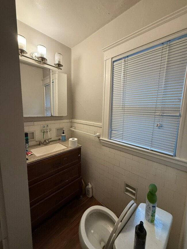 Photo - 651 Washington St