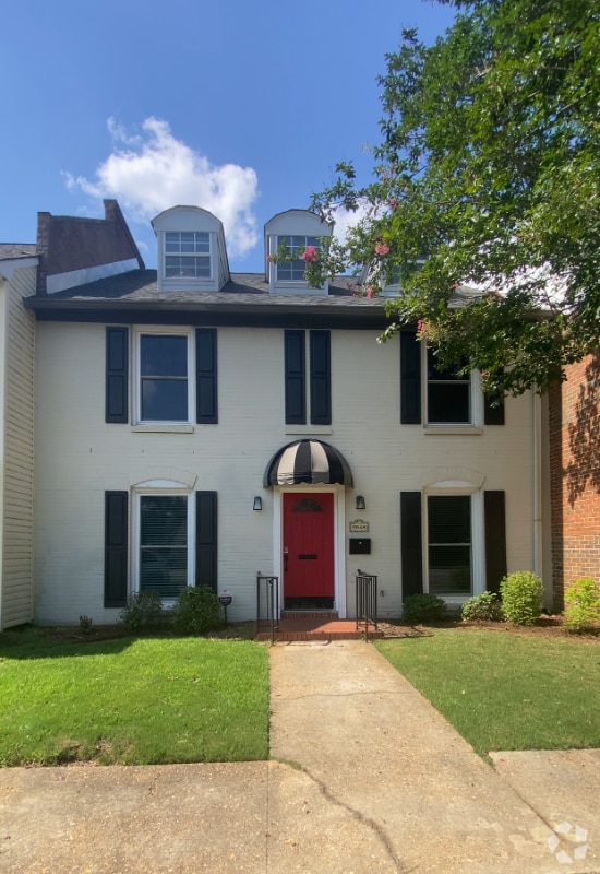Building Photo - 2048 W Main St Rental