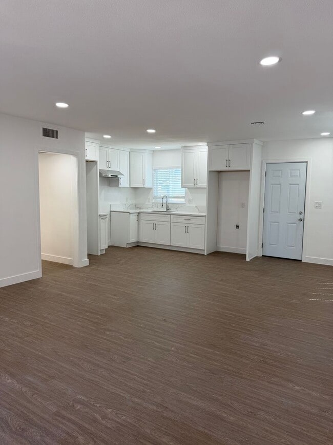 Photo - Garden Grove Home