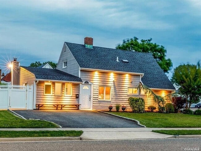 Building Photo - 29 Pintail Ln