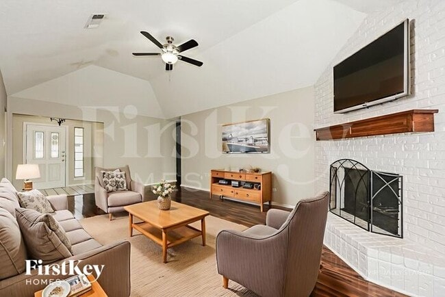 Photo - 1417 Highland Dr