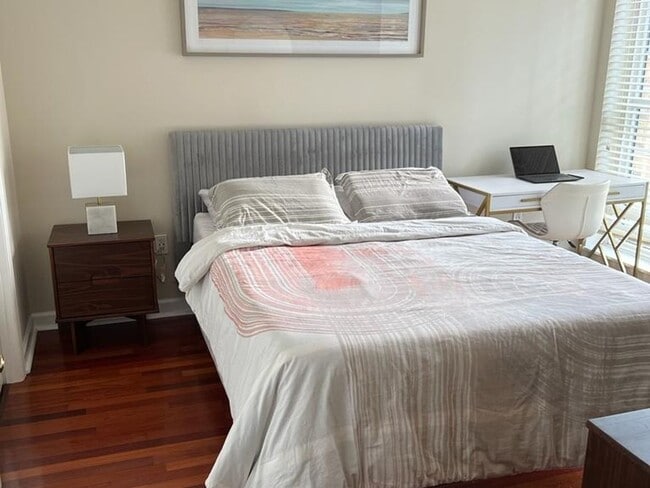 Photo - 195 14th St NE