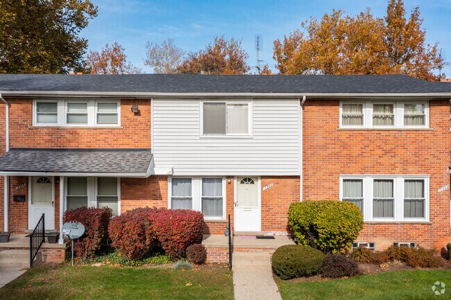 Photo - St James Co-Op