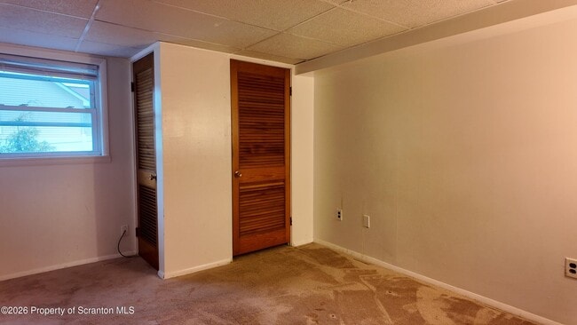 Photo - 3730 Lawrence Ave