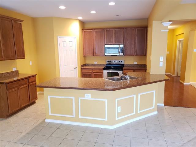Photo - 9004 Brook Hill Ln