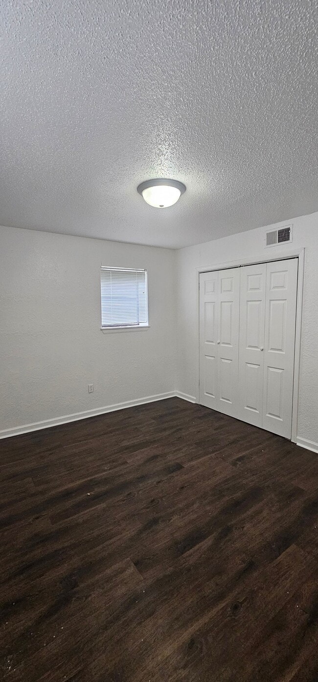 Photo - 711 N 70th St Unit 711 N 70th St KCK