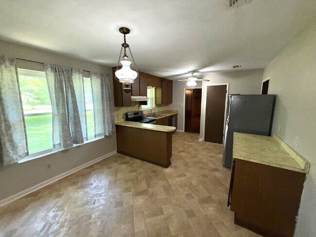 Photo - Nice home located in Daphne
