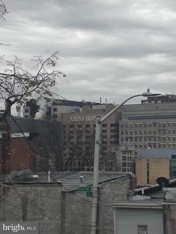 Photo - 1114 N Bond St