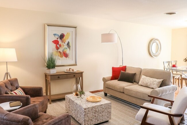 Photo - 1913 Douglas Ave Unidad EP1913DO