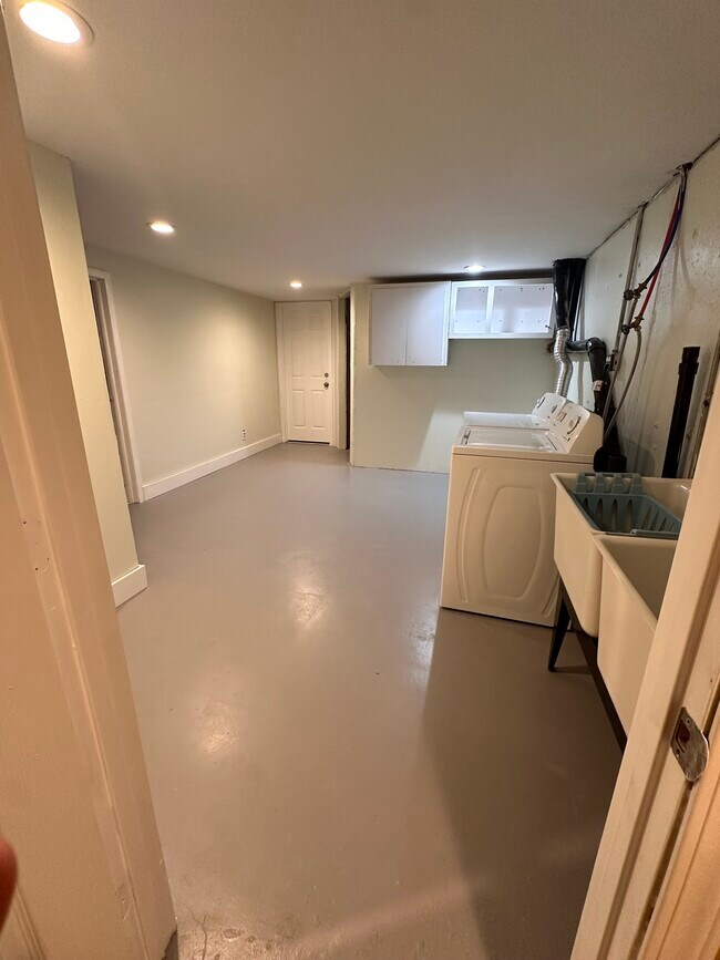 Photo - 309 N McCabe Rd