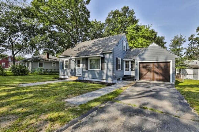 Photo - 129 S Lincoln St