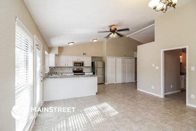 Photo - 8414 Kensington Dr