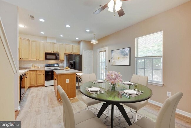 Photo - 7025 Water Oak Rd
