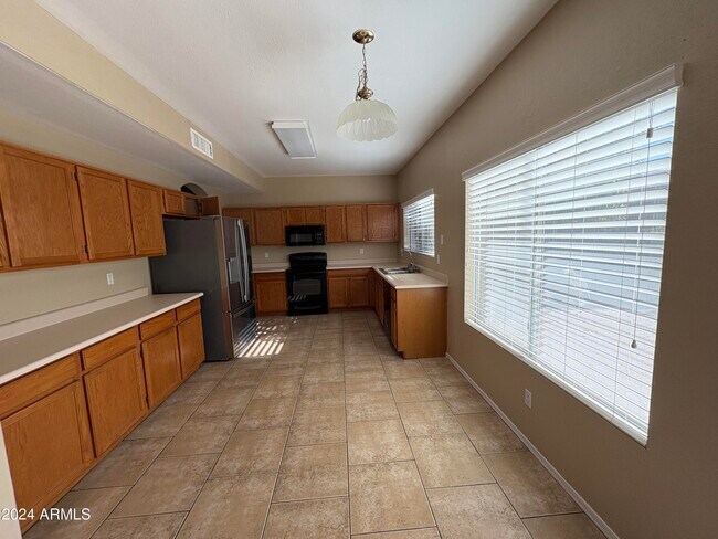 Photo - 1611 E Flint St