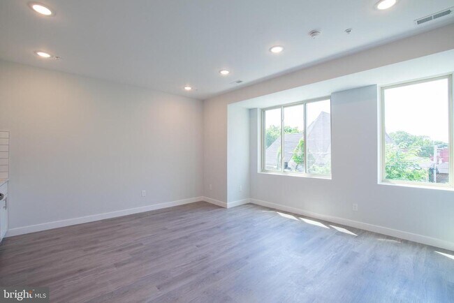 Photo - 2649 Titan St Unit B