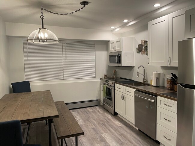 Photo - 1038 S Knollwood Dr Unit 1038 Lower