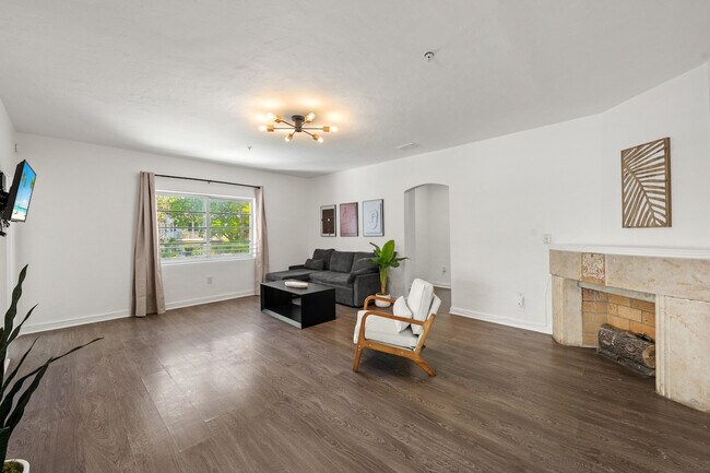 1032 Michigan Ave Unit SI ID1540424P