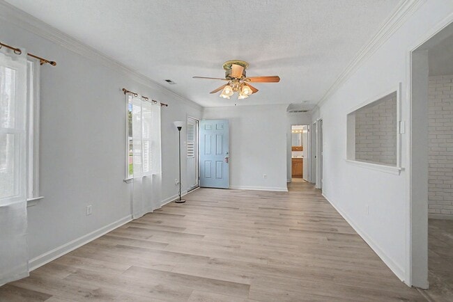 Photo - Updated 3-Bedroom Ranch with Fenced Yard!