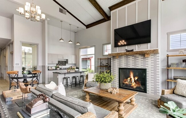 The District - The District Apartments