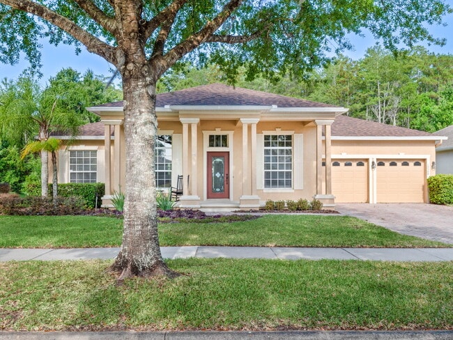 Building Photo - Spacious 4-Bedroom Pool Home with 3 Full B...