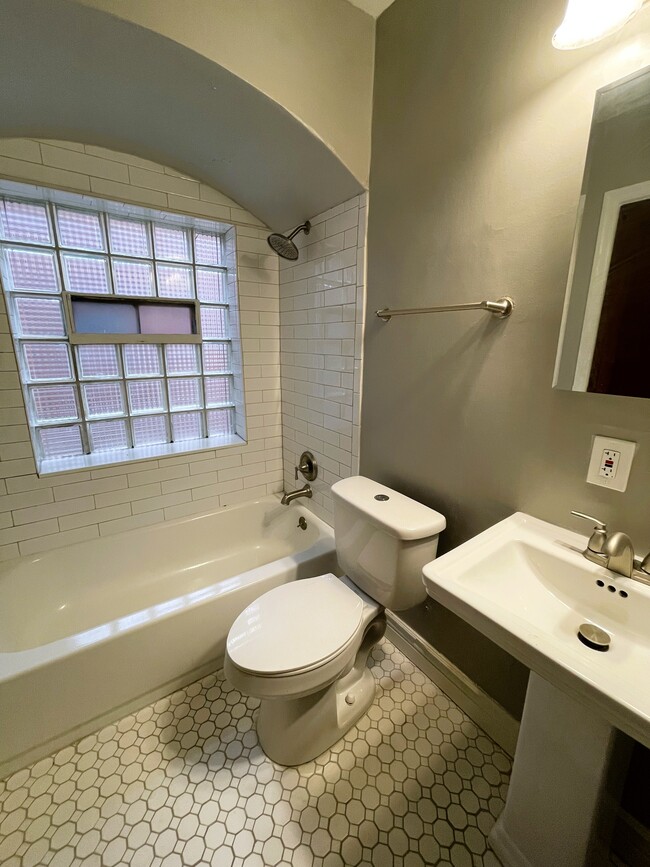 Photo - 4962 Fyler Ave Unit 4962 1F