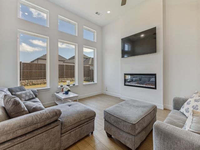 Photo - 1631 Yorkie Dr