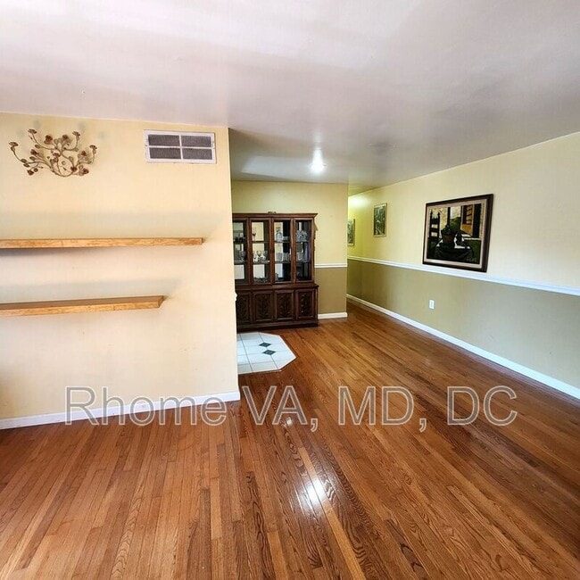 Photo - 9473 Fairfax Blvd Unit #301