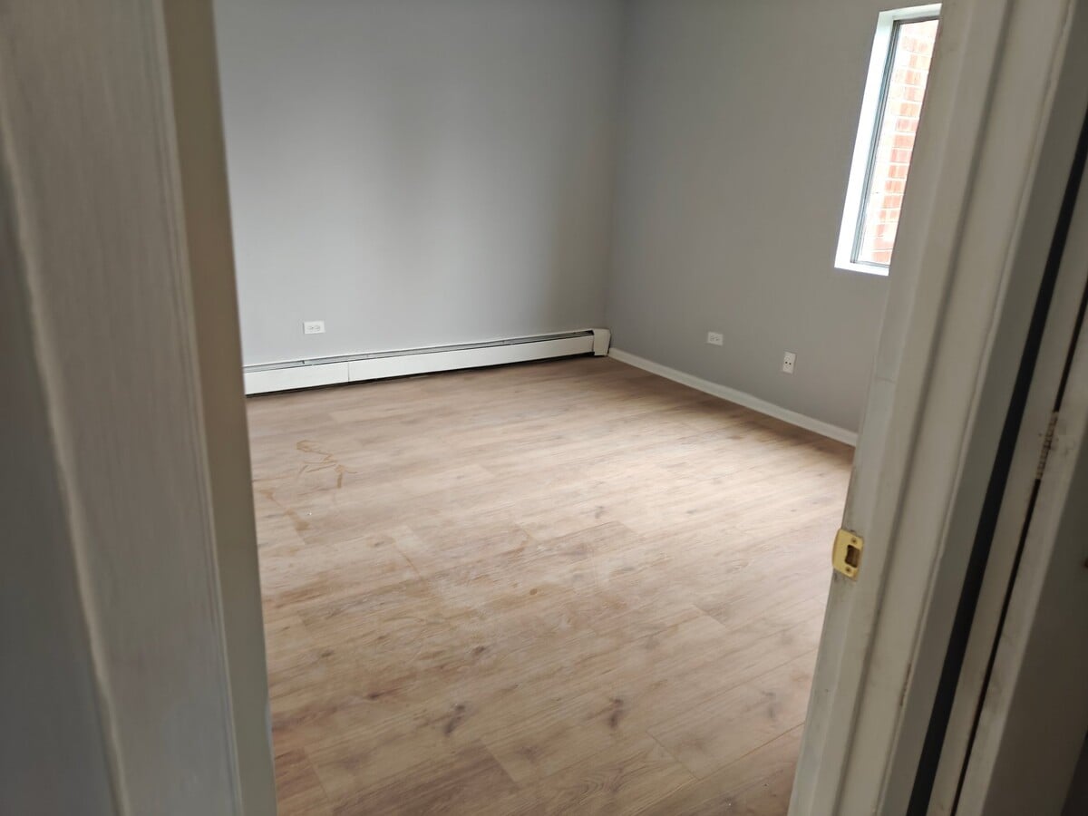 Photo - 2326 W Nichols Rd Unit 2326 a