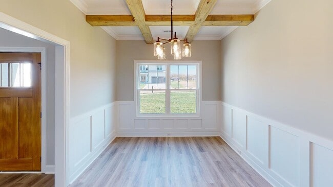Photo - 221 Bluebell Dr