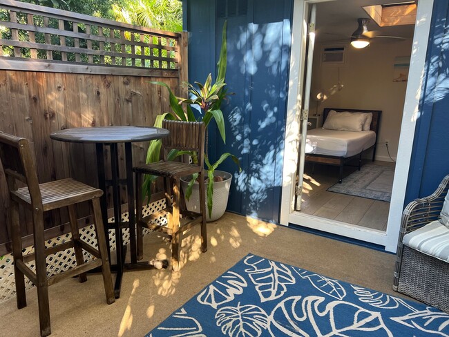 293 Alaume St Unit Bungalow