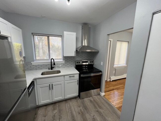 Photo - 10 Henderson Dr Unidad C