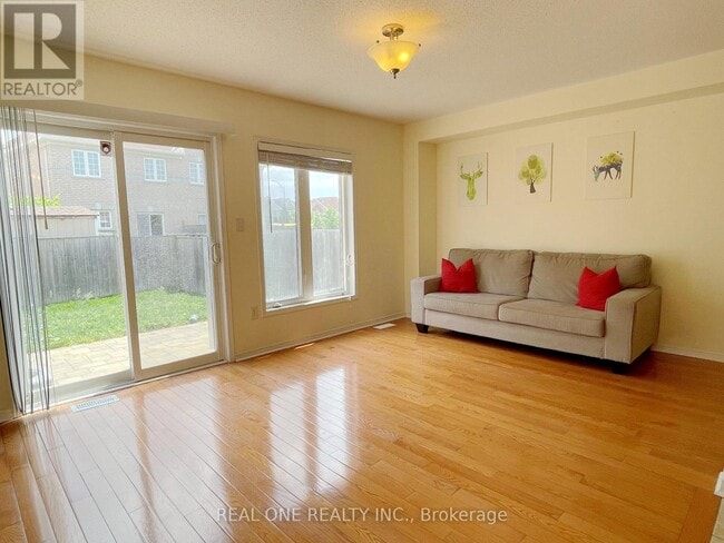 Photo - 5302 Palmetto Pl