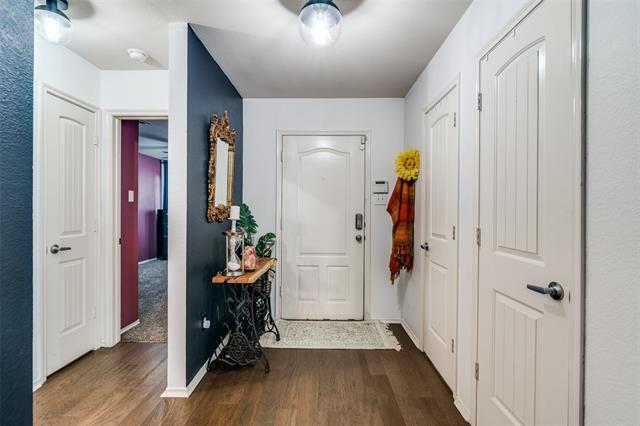 Photo - 2050 Lake Trail Dr