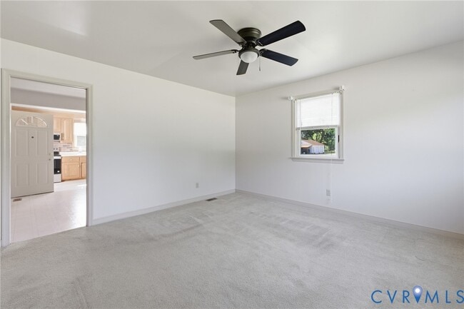 Photo - 15219 Spruce Ave