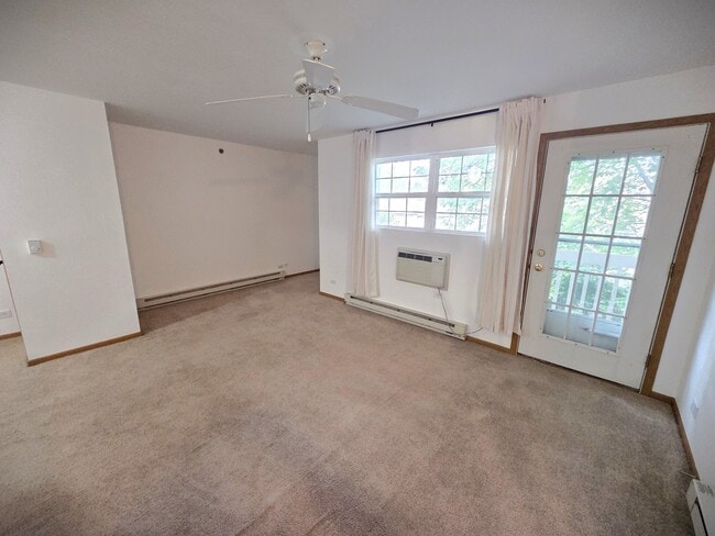 Photo - 440 Cunat Blvd