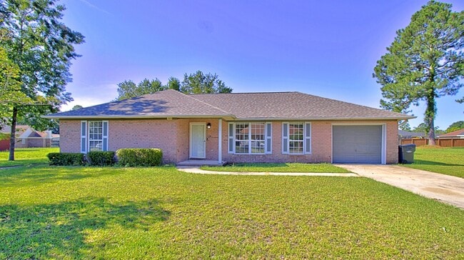 Photo - 205 Tempest Ln